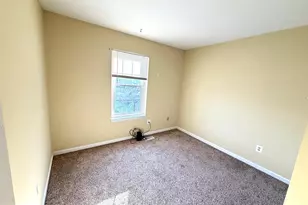 8 Hardwood Dr, Rosedale, MD 21237 - Photo 14