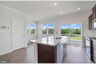 8390 Dieter Dr, Rosedale, MD 21237 - Photo 6