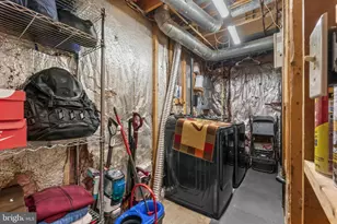 29 Stillwood Cir, Baltimore, MD 21236 - Photo 20