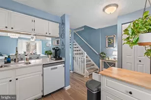 29 Stillwood Cir, Baltimore, MD 21236 - Photo 6