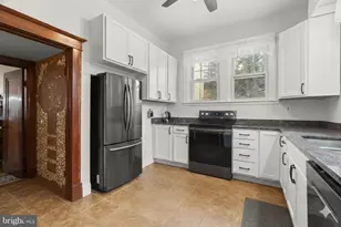 6100 Frederick Rd, Catonsville, MD 21228 - Photo 18