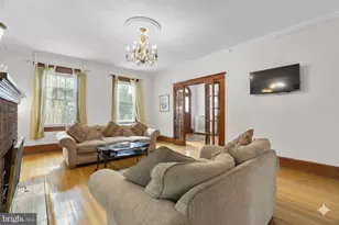 6100 Frederick Rd, Catonsville, MD 21228 - Photo 8