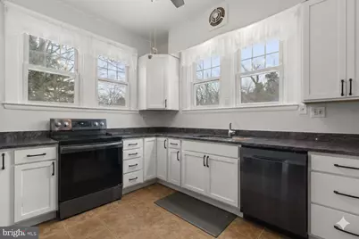 6100 Frederick Road, Catonsville, MD 21228 - Photo 16