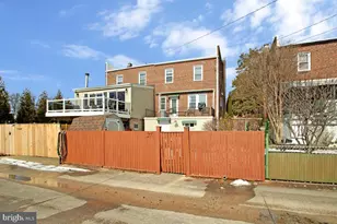 27 Somerset Rd, Catonsville, MD 21228 - Photo 32