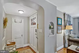27 Somerset Rd, Catonsville, MD 21228 - Photo 4