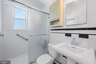 500 Park Ave W, Towson, MD 21204 - Photo 10