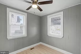 200 Pinewood Rd, Dundalk, MD 21222 - Photo 10