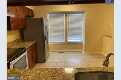 2017 Heritage Drive, Baltimore, MD 21209 - Photo 8
