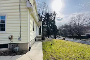 8633 Fowler Ave, Parkville, MD 21234 - Photo 32