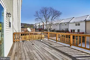 25 West End Ct, Halethorpe, MD 21227 - Photo 20