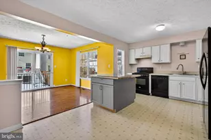 5109 Castlestone Dr, Baltimore, MD 21237 - Photo 2