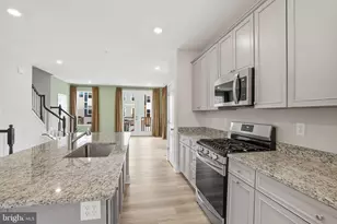 1810 Betterton Rd, Essex, MD 21221 - Photo 14
