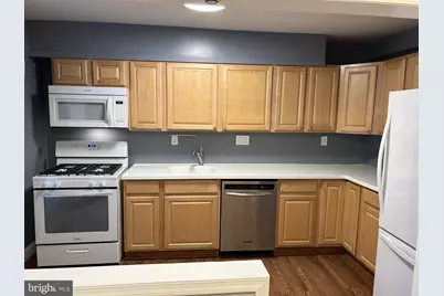 1728 Redwood Avenue, Parkville, MD 21234 - Photo 8