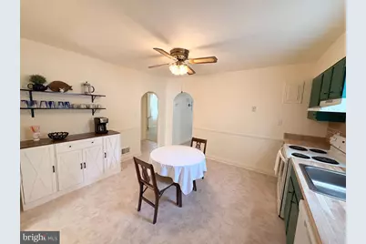 322 Sassafras Road, Baltimore, MD 21221 - Photo 10
