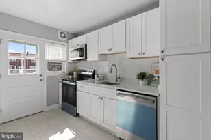 912 Wilton Dr, Baltimore, MD 21227 - Photo 10