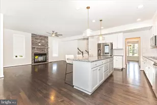 12328 Timber Grove Rd, Owings Mills, MD 21117 - Photo 4