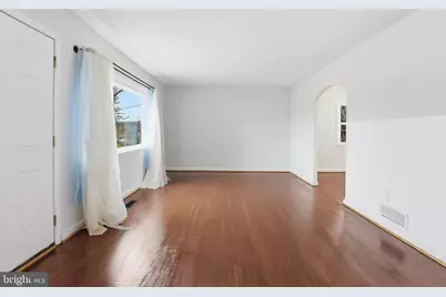 10 Matthews Avenue, Cockeysville, MD 21030 - Photo 8