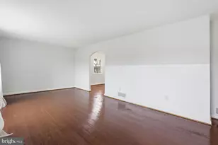 10 Matthews Ave, Cockeysville, MD 21030 - Photo 6