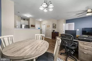 400 Symphony Cir, Cockeysville, MD 21030 - Photo 16