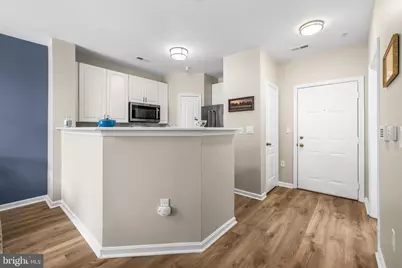 400 Symphony Circle #249D, Cockeysville, MD 21030 - Photo 8