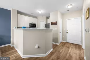 400 Symphony Cir, Cockeysville, MD 21030 - Photo 8