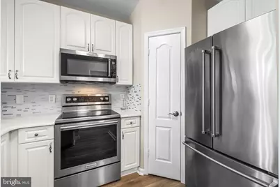 400 Symphony Circle #249D, Cockeysville, MD 21030 - Photo 12