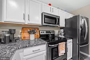 4826 Buxton Cir, Owings Mills, MD 21117 - Photo 10