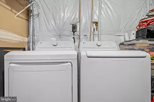 4826 Buxton Cir, Owings Mills, MD 21117 - Photo 28