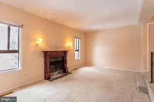 25 Bourbon Ct, Parkville, MD 21234 - Photo 2