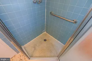 814 Woodglen Pl, Baltimore, MD 21208 - Photo 10