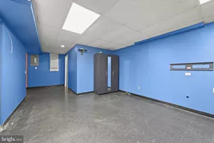 6627 Spring Mill Cir, Gwynn Oak, MD 21207 - Photo 28