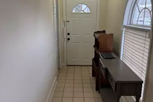 224 E Burke Ave, Towson, MD 21286 - Photo 16