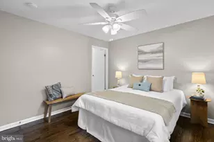 19 Arkla Ct, Catonsville, MD 21228 - Photo 16