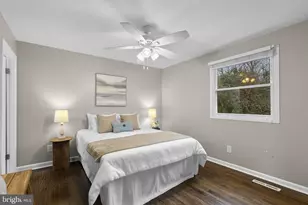 19 Arkla Ct, Catonsville, MD 21228 - Photo 14