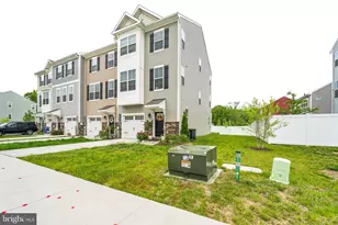 1408 Hudson View Rd, Essex, MD 21221 - Photo 2