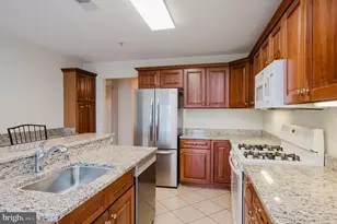 12240 Roundwood Rd, Lutherville Timonium, MD 21093 - Photo 14