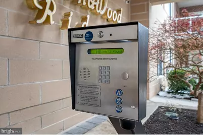 12240 Roundwood Road #405, Lutherville Timonium, MD 21093 - Photo 4