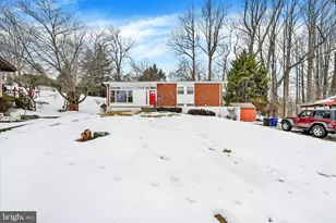 6816 Timberlane Rd, Baltimore, MD 21209 - Photo 2