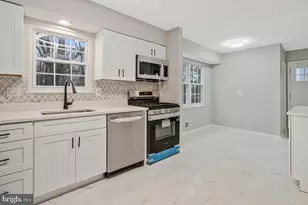 1224 Pleasant Valley Dr, Baltimore, MD 21228 - Photo 10