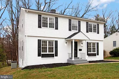 1224 Pleasant Valley Drive, Baltimore, MD 21228 - Photo 2