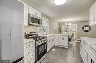 5543 Lanham Way, Baltimore, MD 21206 - Photo 6