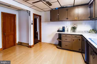 338 Maple Ave, Essex, MD 21221 - Photo 8