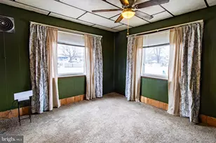 338 Maple Ave, Essex, MD 21221 - Photo 16