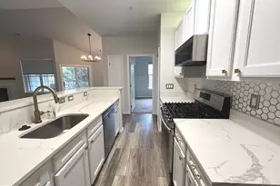 5000 Hollington Dr, Owings Mills, MD 21117 - Photo 12