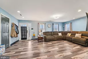 2504 Putty Hill Ave, Parkville, MD 21234 - Photo 6