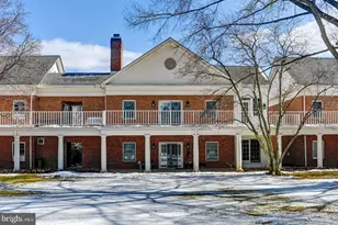 406 Brightwood Clb Dr, Lutherville Timonium, MD 21093 - Photo 1