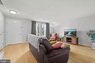 2152 Cedar Barn Way, Baltimore, MD 21244 - Photo 4