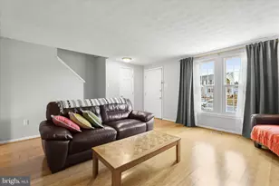 2152 Cedar Barn Way, Baltimore, MD 21244 - Photo 2