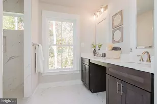 2028 William Ave, Essex, MD 21221 - Photo 16