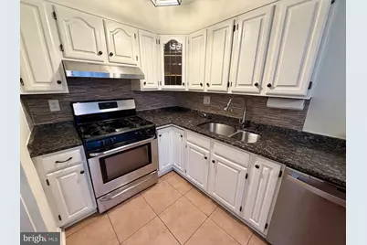 719 Linda Drive, Baltimore, MD 21228 - Photo 8